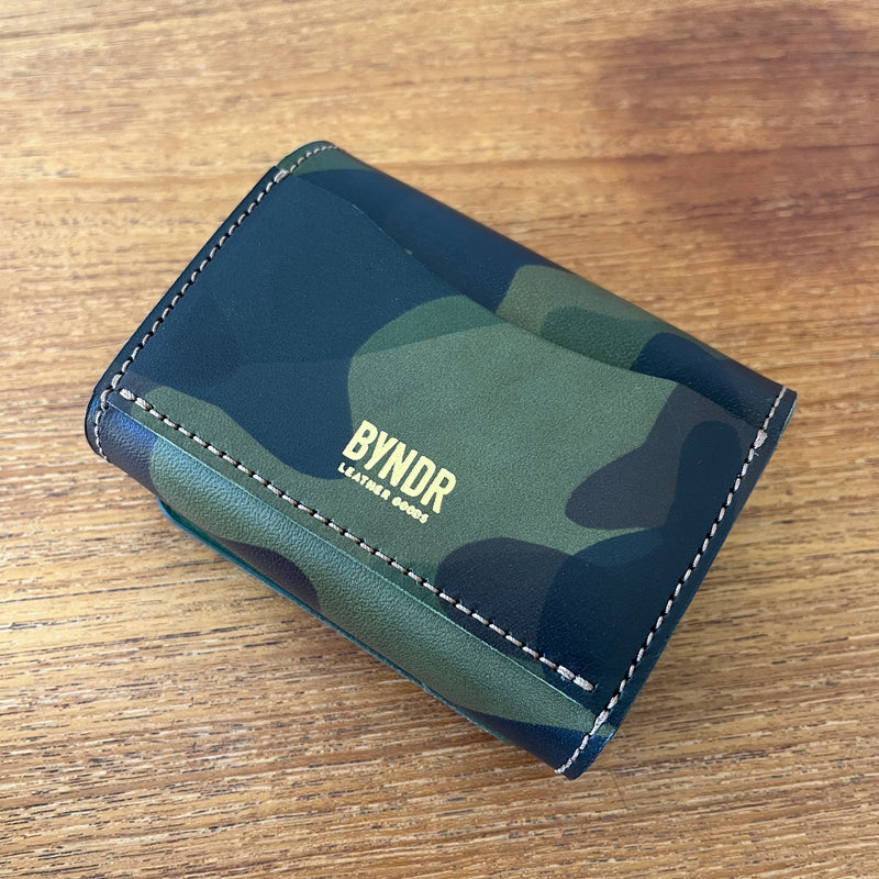 CARGO CLUTCH + CAMO GREEN